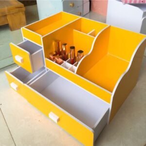 Kệ mỹ phẩm max 35cm màu vàng