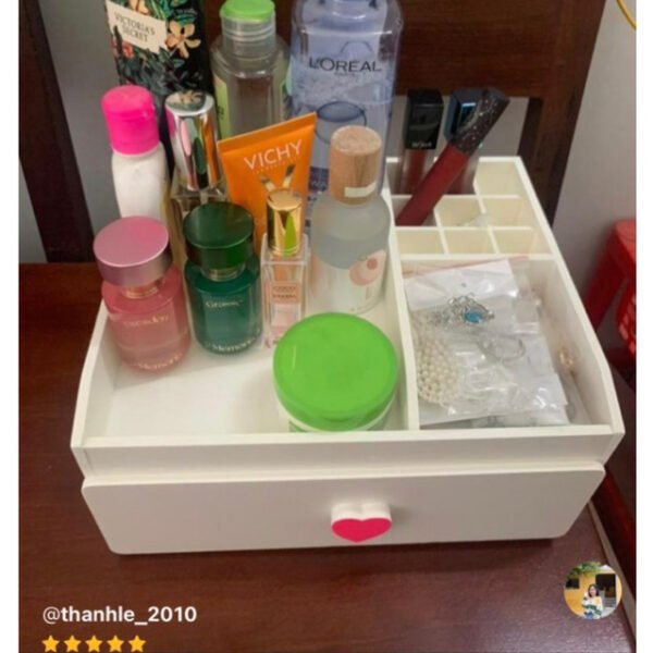 Kệ mỹ phẩm 25cm màu trắng núm tim hồng 9 ô son, hộp đựng mỹ phẩm