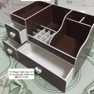 Kệ mỹ phẩm 35cm màu chocolate 12 ô son lọ cọ bên phải