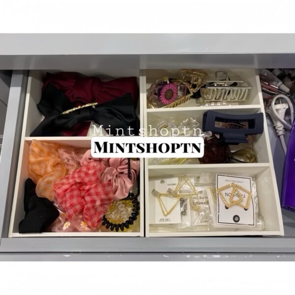 khay chia ngăn kéo tủ đựng mỹ phẩm hoặc đựng phụ kiện tiện dụng.