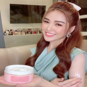 10 hủ body trắng da SAKIMY ( chính hãng) tặng 10 chai serum kíchh trắng